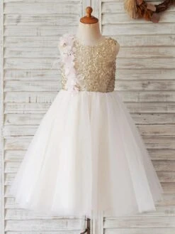 Flower Girl Dresses Jewel Neck Tulle Sleeveless Knee-Length Princess Silhouette Kids Party Dresses