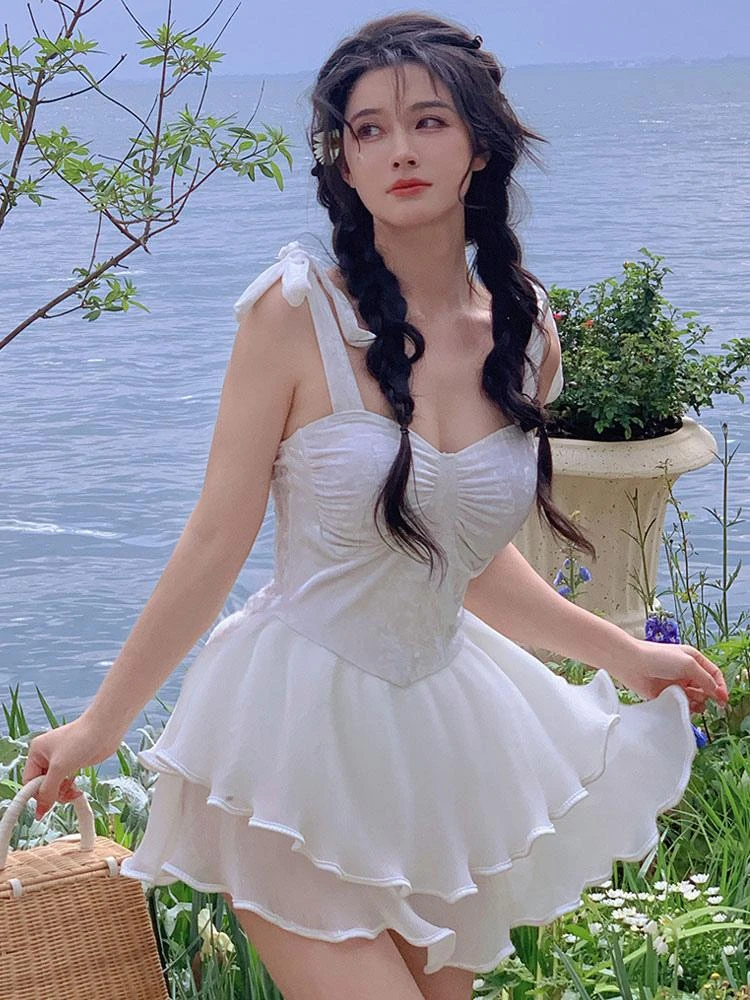 Sweet Lolita Outfits White Ruffles Sleeveless Jumpsuit - Image 3