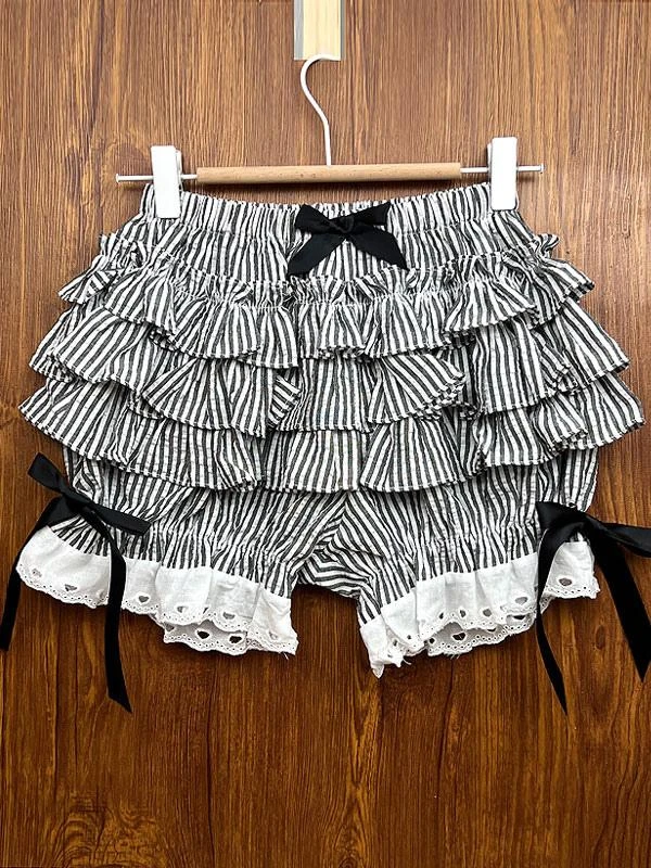 Sweet Lolita Bloomers Ruffles Loose Black Lolita Shorts - Image 4