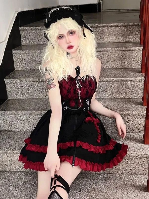 Gothic Lolita Dresses Grommets Lace Red Red - Image 2