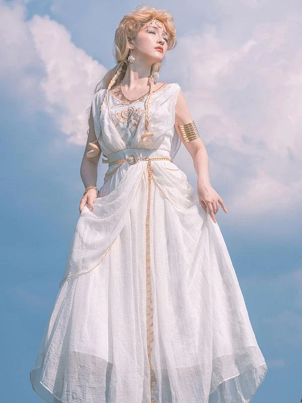 Academic Lolita Outfits White Embroidered Sleeveless Accessory Dress Cloak - Image 2