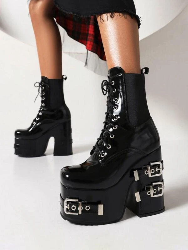 Women's Metal Details Round Toe Heelless Booties