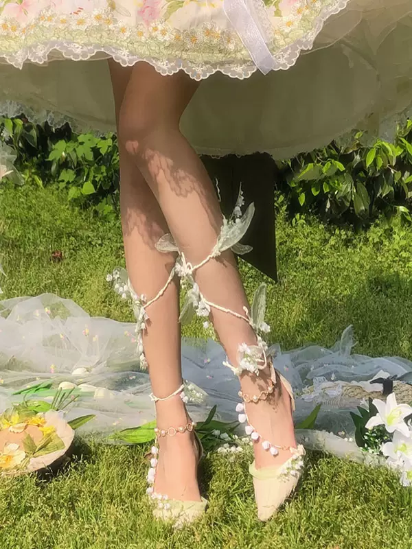 Sweet Lolita Footwear Apricot Flowers Pearls Chains Pointed Toe Textile Lolita Shoes - Image 2