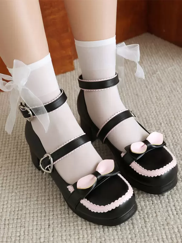 Sweet Lolita Footwear Red Bows PU Leather Chunky Heel Lolita Pumps - Image 5