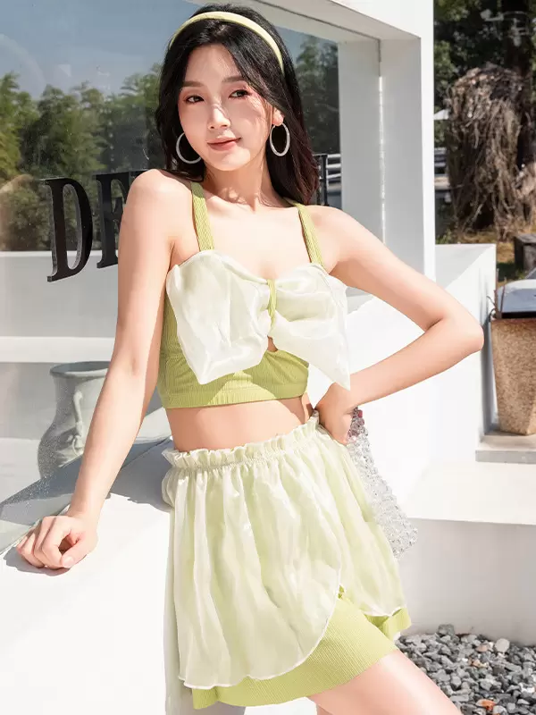 Sweet Lolita Swimsuits Black Bows Ruffles Sleeveless Skirt Top - Image 2